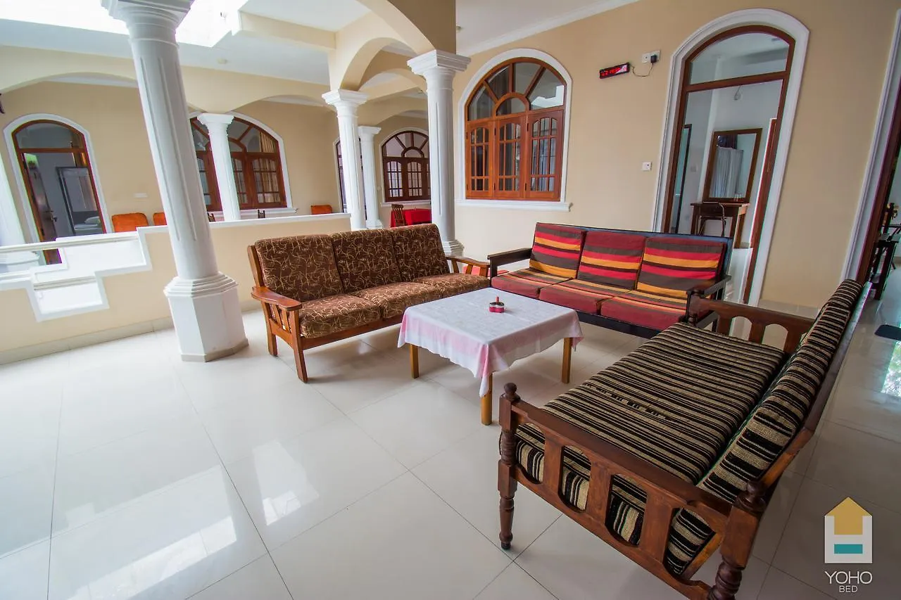 Yoho Lewis Place Negombo